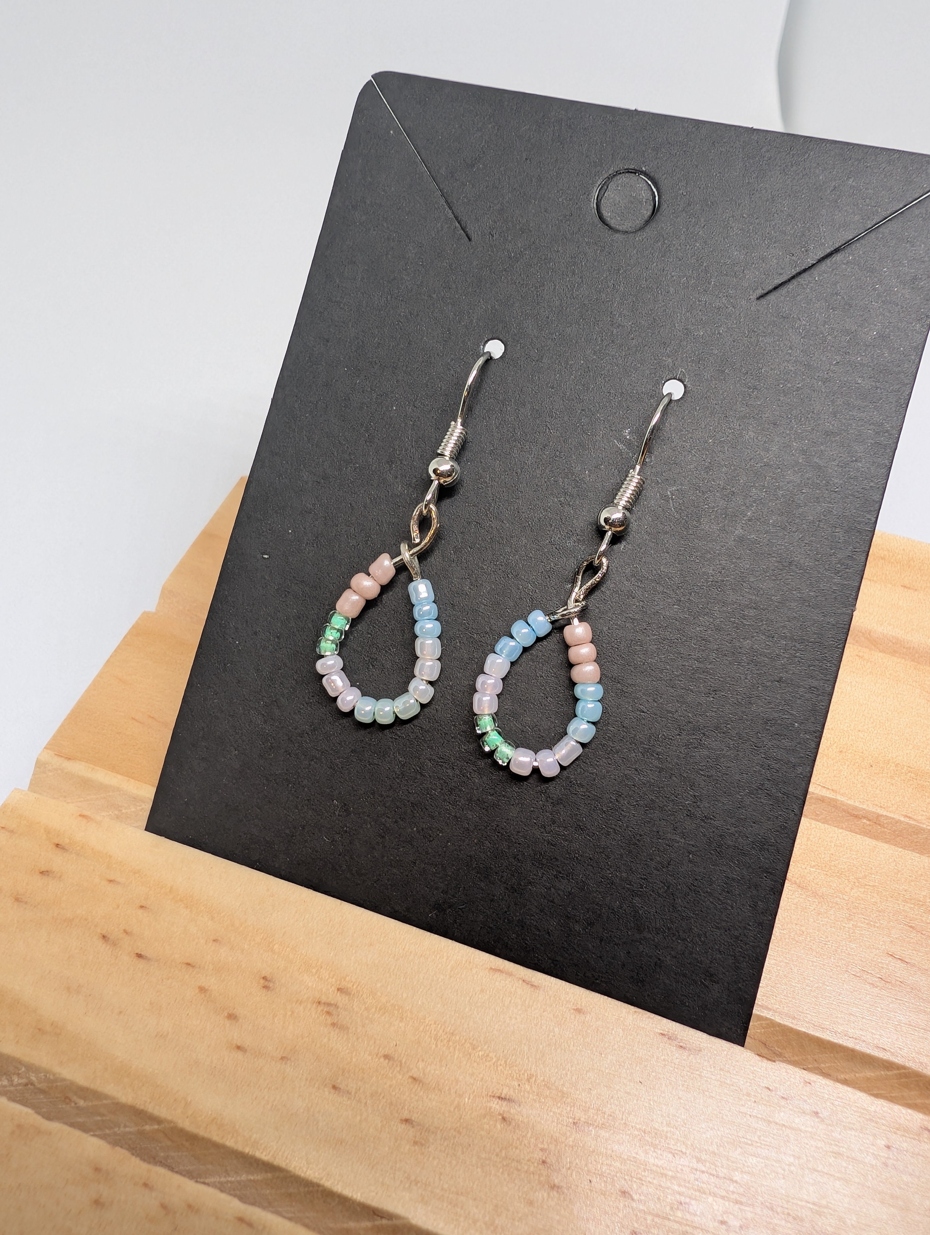 Little Pastel Loops, handmade beaded earrings in pink, blue, green and silver