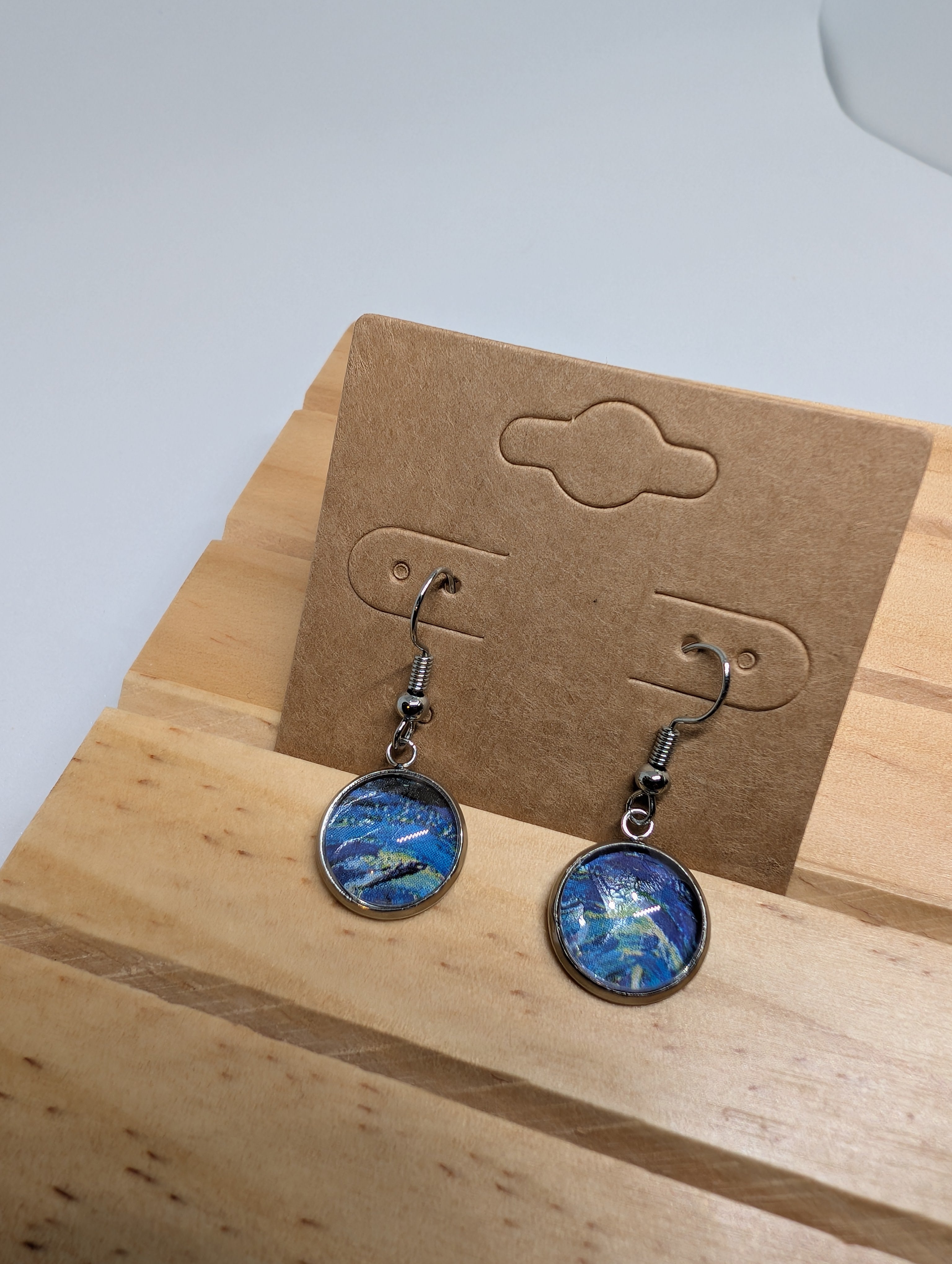 Deep Water Swirl, handmade beaded earrings in blue, green and silver
